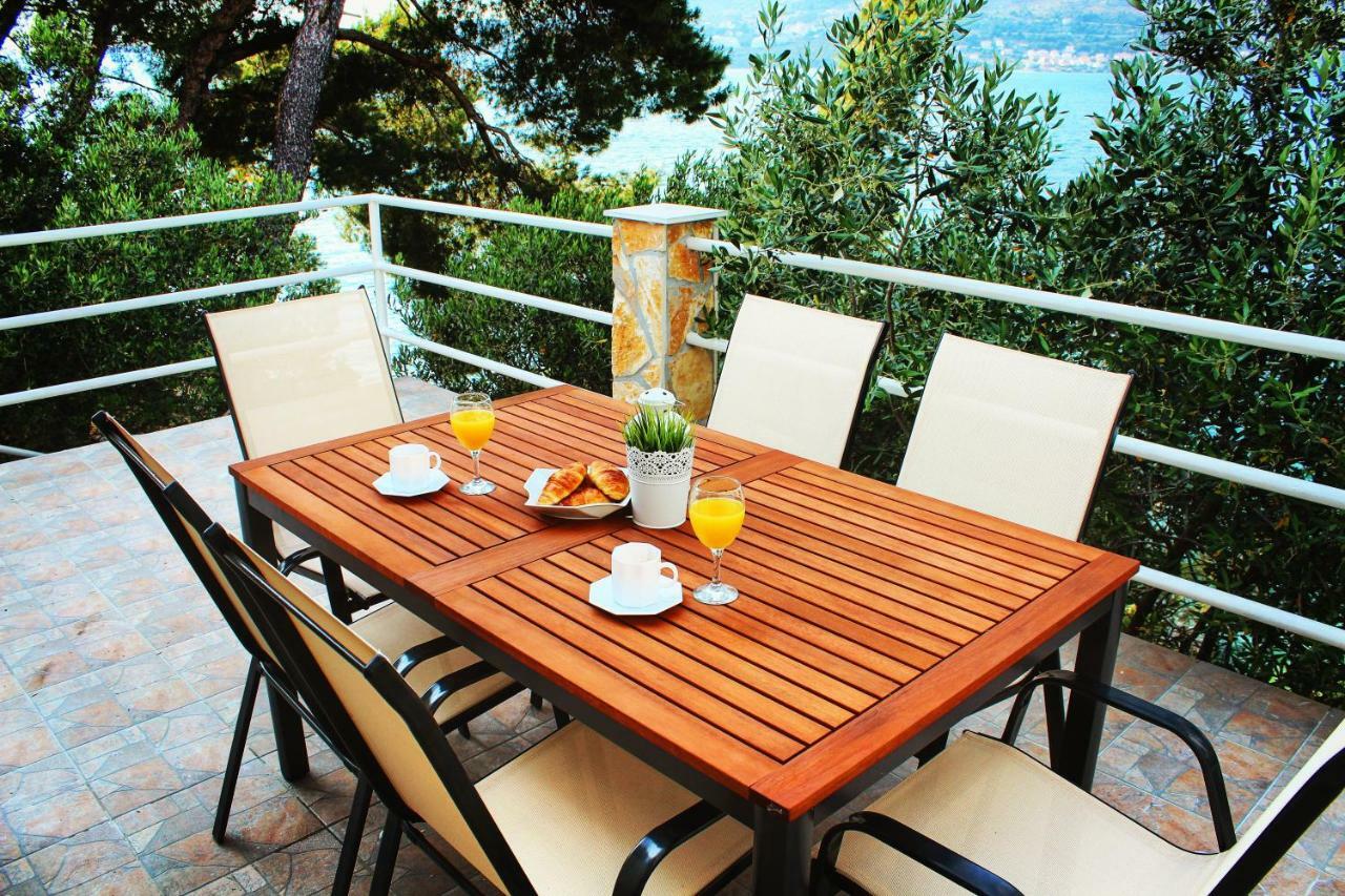 O Sole Apartment With Private Beach Donji Okrug  Luaran gambar
